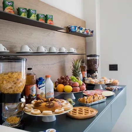 Mars Bed and Breakfast Μιλάτσο
